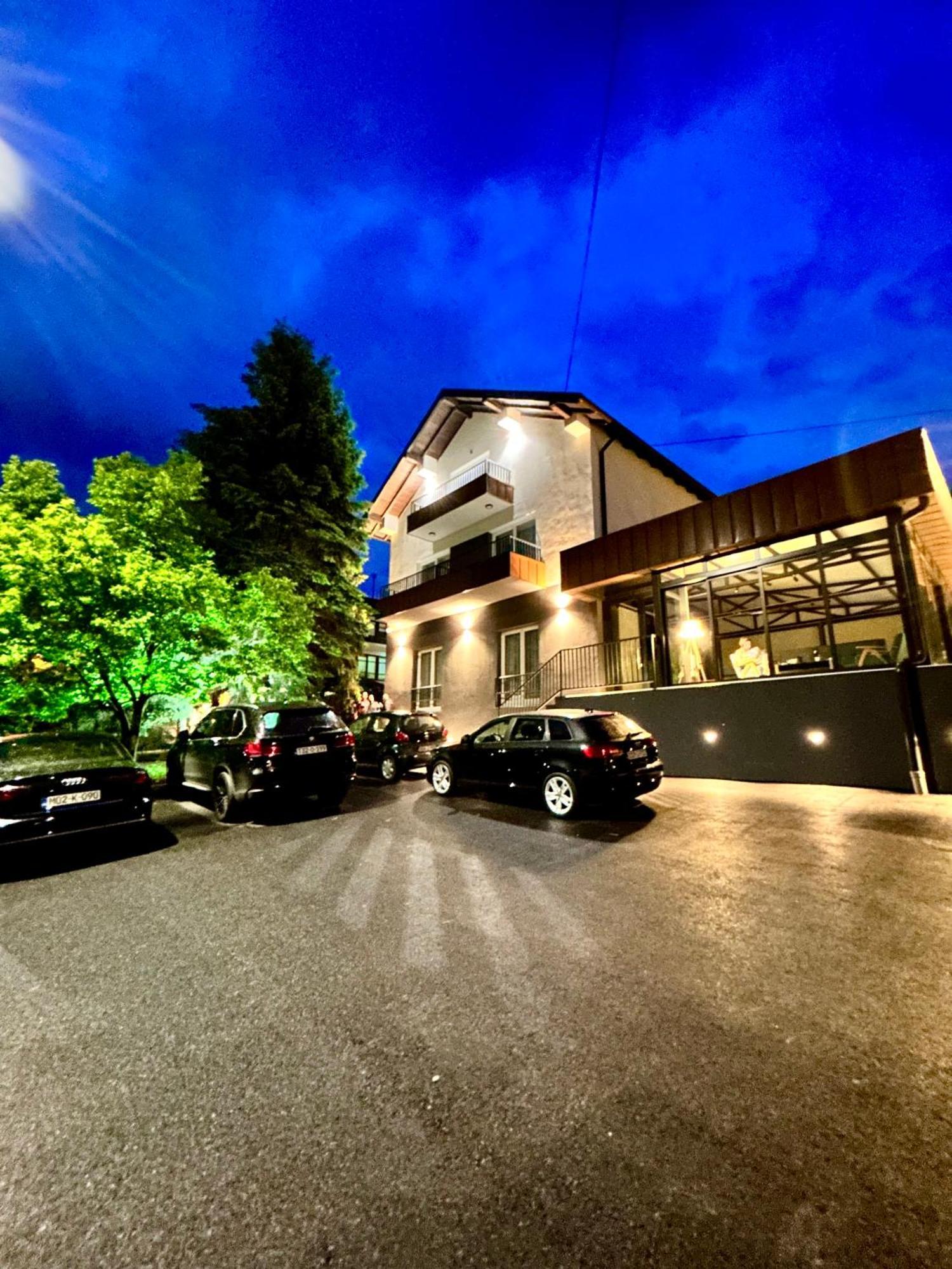 Sunny Corner Apartments Visoko Eksteriør bilde