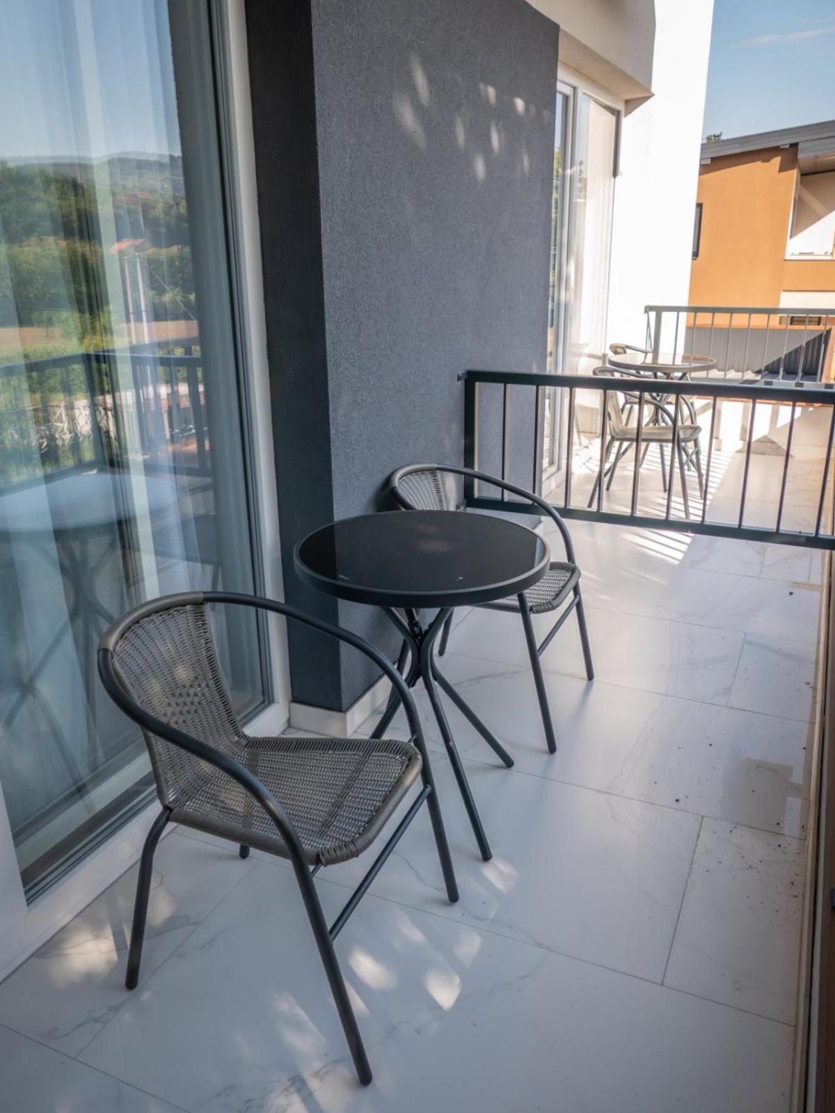 Sunny Corner Apartments Visoko Eksteriør bilde